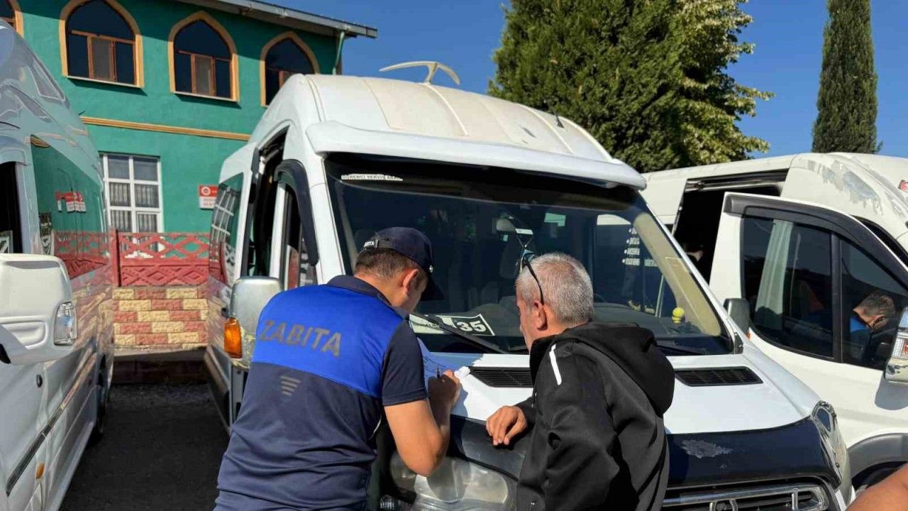 Karabük Belediyesinden okul servislerine denetim