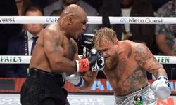 Dünyanın merakla beklediği boks maçı sona erdi! Jake Paul, Mike Tyson'ı mağlup etti!