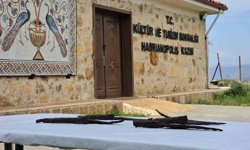 Antik kazıda 1500 yıllık bıçak seti bulundu