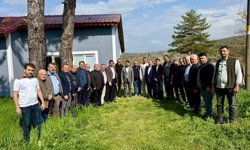 AK Parti heyeti hıdırellez etkinliklerinde vatandaşlarla buluştu