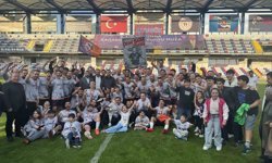 Karabük 1.Amatör Lig'de şampiyon Safranboluspor