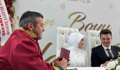 Karabük Belediyesi evliliğe adım atan gençlere desteğini sürdürüyor