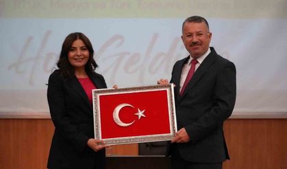 RTÜK Üyesi Güçer KBÜ Kürsü’de Konuştu: "Medya Toplumun Kimliğini Şekillendiriyor"