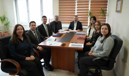 Rektör Kırışık, Uluslararası İlişkiler Koordinatörlüğü ekibiyle bir araya geldi