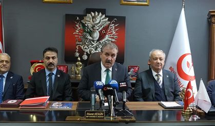 BBP Genel Başkanı Destici: 'Trump ve Netenyahu gibi liderler dünya tarihinden silinmelidir'