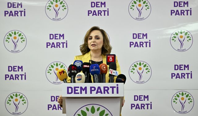 DEM Parti: “Kürtlerin mutlu olmadığı bir ülkede kimse mutlu olmaz.”