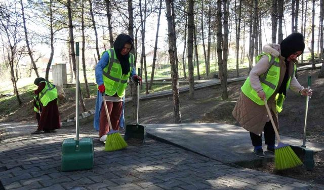 Karabük’ün cadde ve sokakları kadınlara emanet