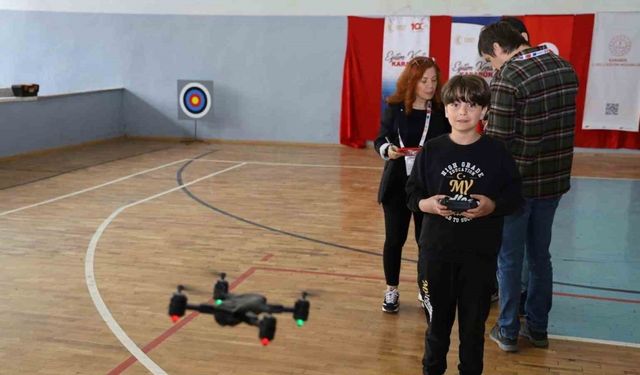 Karabük’te gençler teknolojiyle yarıştı