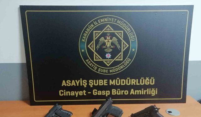 Ruhsatsız silah operasyonunda 4 şüpheli yakalandı