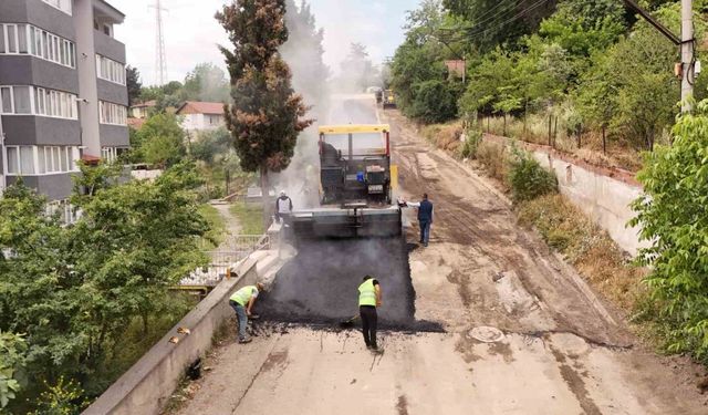 Karabük Belediyesi asfalt çalışmalarını aralıksız sürdürüyor