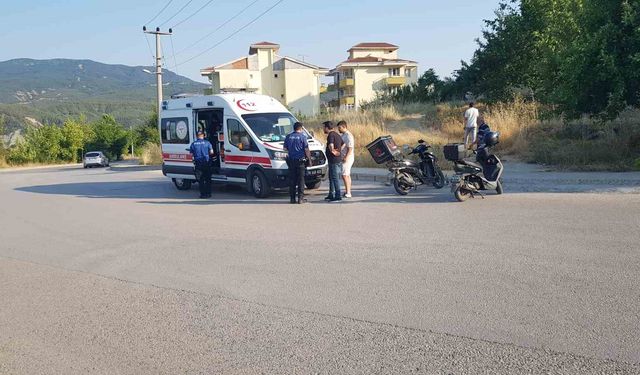 Karabük’te motosiklet devrildi: 2 yaralı