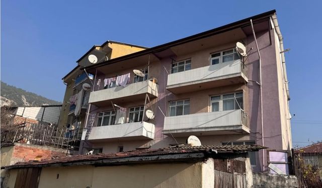 Karabük’te bir kişi evinin önünde ölü bulundu