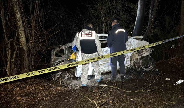 Safranbolu’da feci kaza: Sürücü araçta yanarak hayatını kaybetti