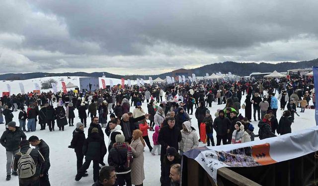 Keltepe Kayak Festivali renkli görüntülere sahne oldu