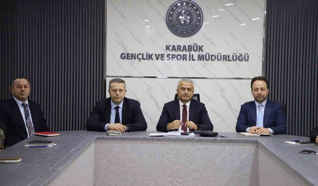 Karabük'te gençlik ve spor çalışmaları masaya yatırıldı
