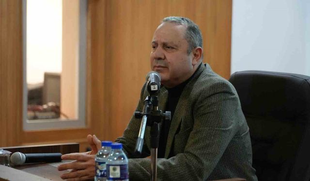 Turist rehberi ve yazar Şerif Yenen'den genç rehberlere farklılaşma çağrısı