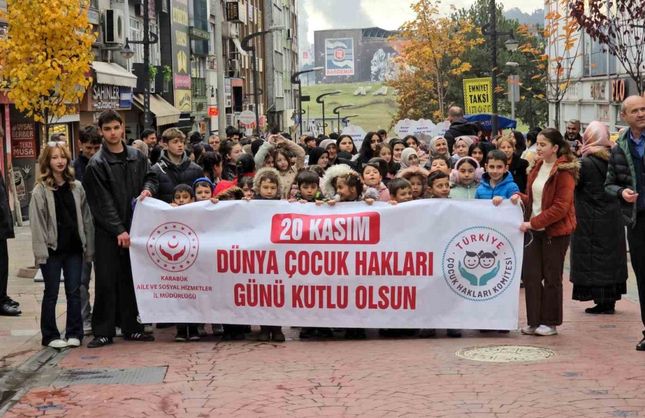 Dünya Çocuk Hakları Günü’nde Filistinli çocuklar unutulmadı