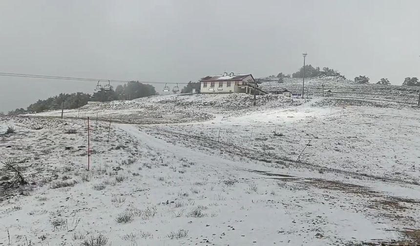 Keltepe Kayak Merkezi beyaz örtüyle kaplandı