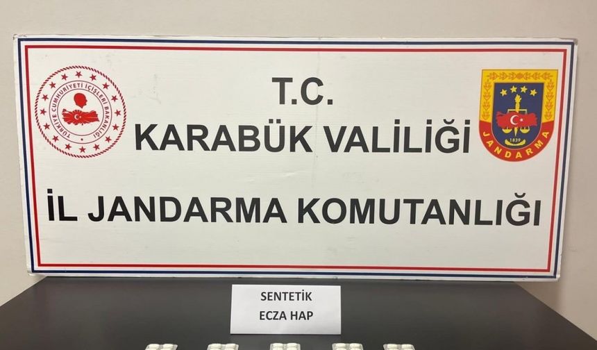 Karabük’te 50 adet sentetik ecza yakalandı
