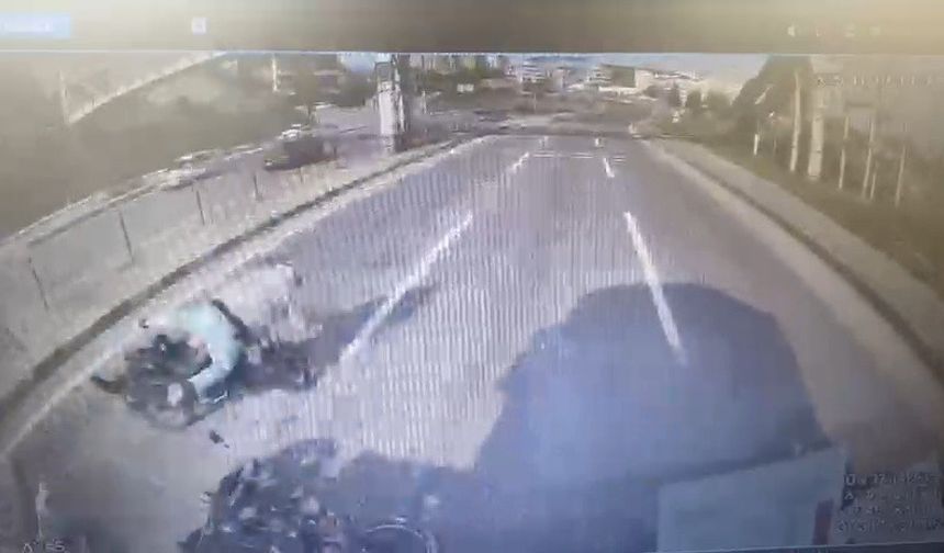 Karabük’te üst geçit yakınında zincirleme kaza: 2 motosiklet sürücüsü yaralandı
