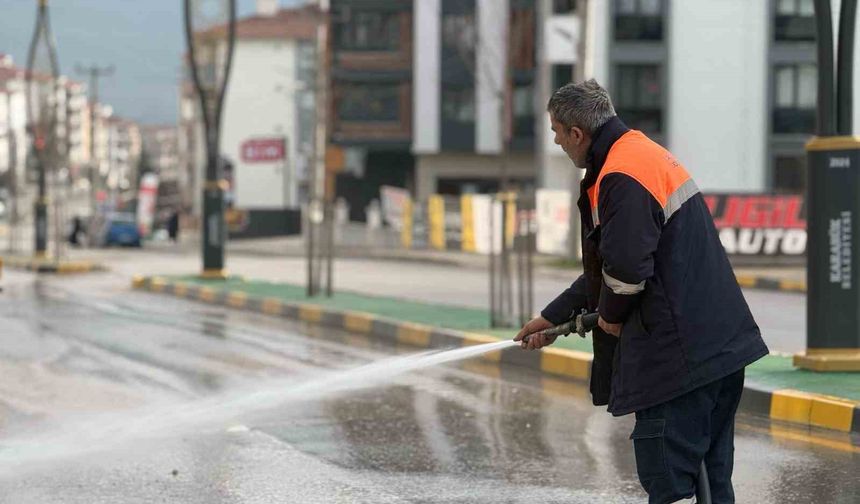 Karabük Belediyesi'nden temizlik seferberliği