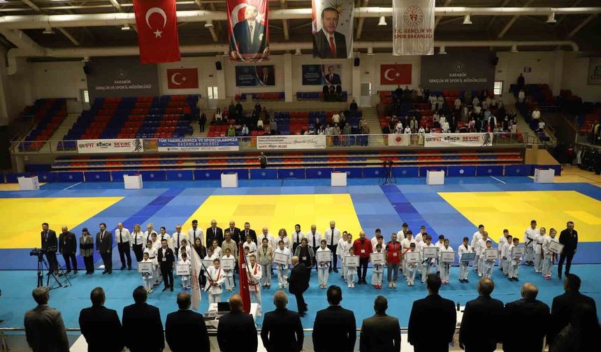 Karabük'te Ju Jitsu Şampiyonası başladı