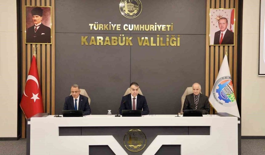 Karabük'te muhtarlara hizmet içi eğitim toplantısı yapıldı