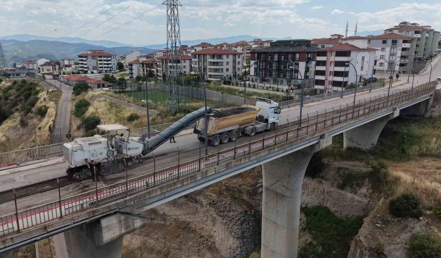 Karabük'te Kanyon Köprü trafiğe geçici olarak kapatıldı
