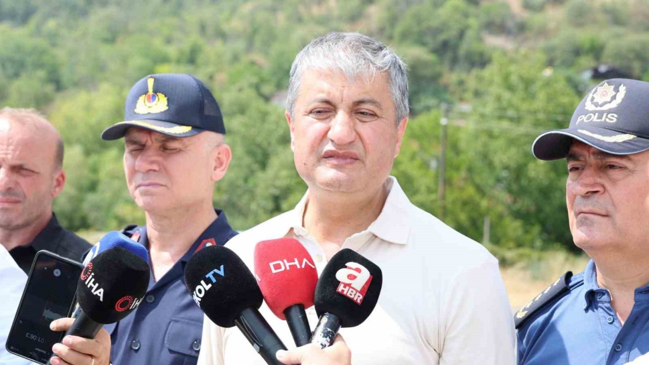 Vali Yavuz, "Orman yangını tek bir noktada devam ediyor’