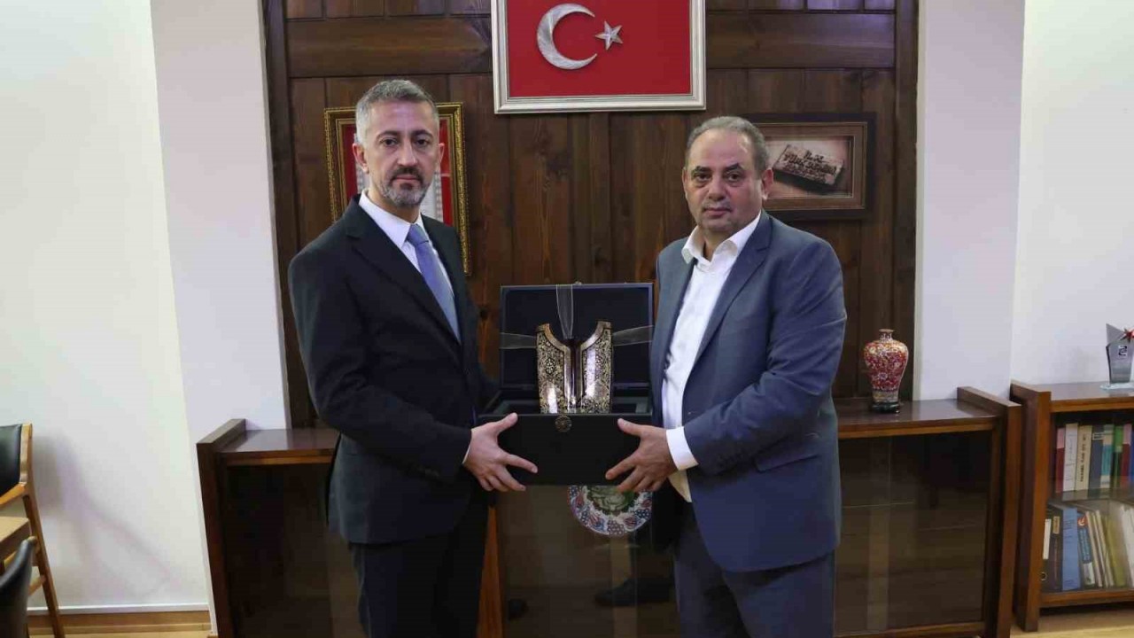 Başkan Değirmenci’den hayırlı olsun ziyareti