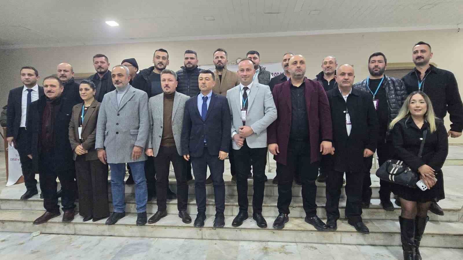 Karabük Esnaf ve Sanatkârlar Odası'nda Yıldırım güven tazeledi