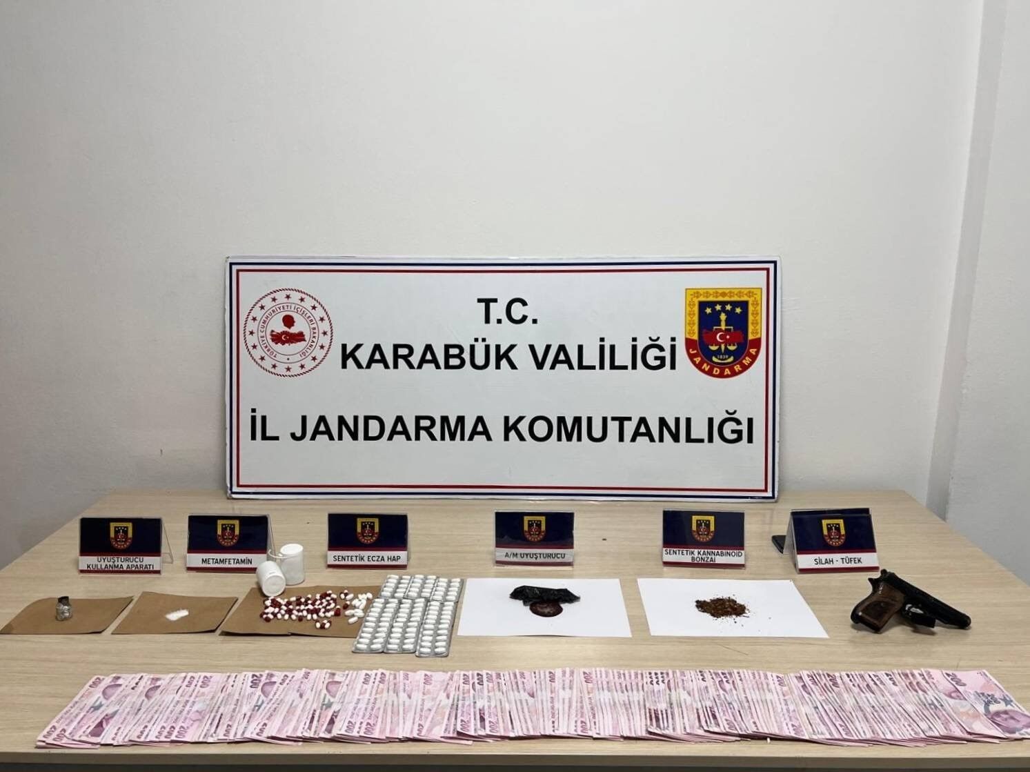 Karabük'te uyuşturucu operasyonu: 7 şüpheli yakalandı