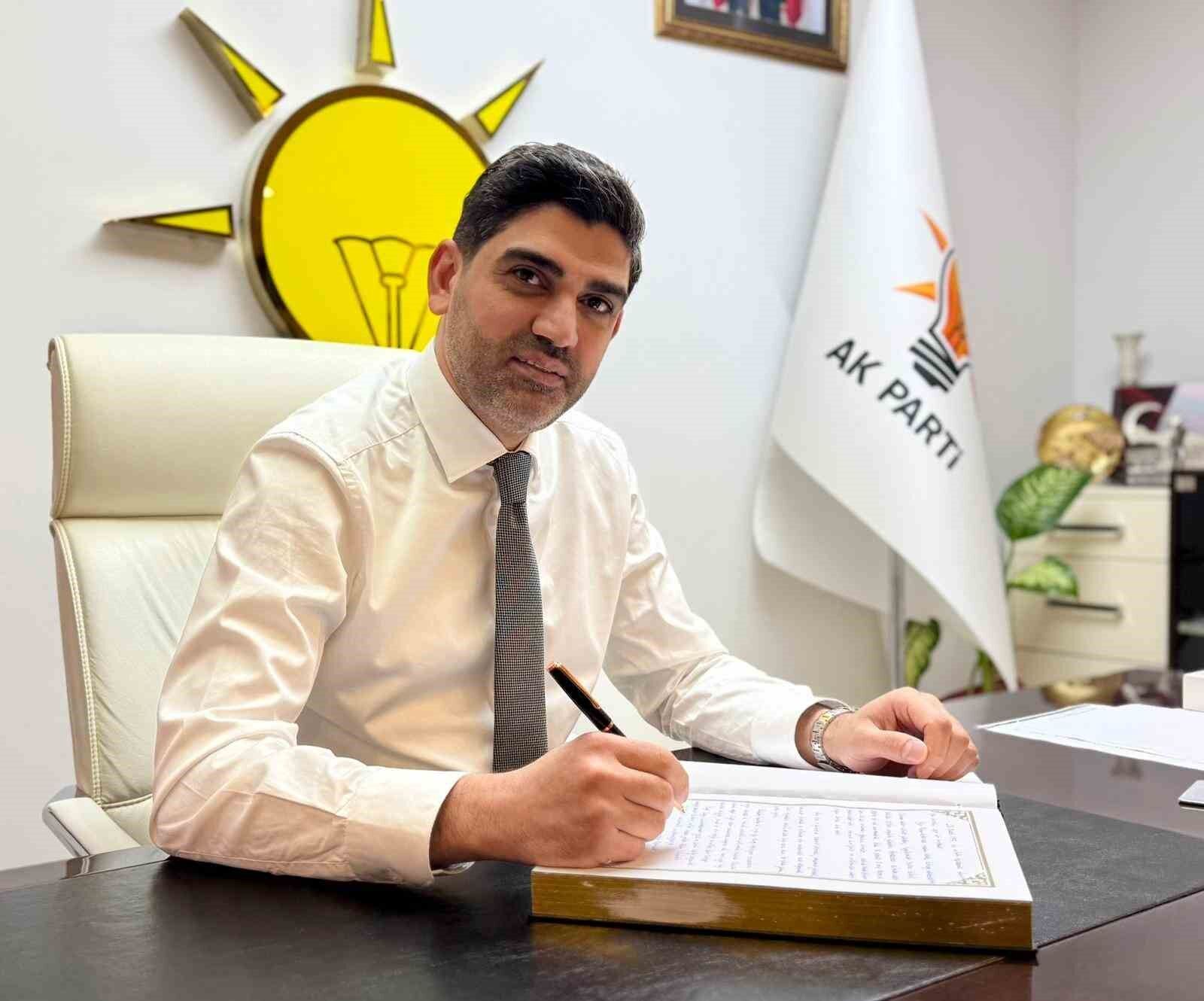 Başkan Salt, 'Bu milletin iradesi her türlü vesayetin üzerindedir'