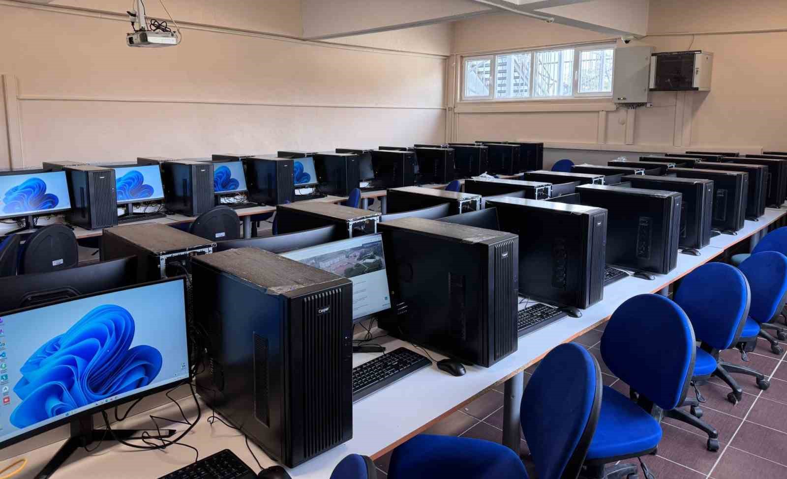 KBÜ Eskipazar MYO'da yeni laboratuvar hizmete girdi