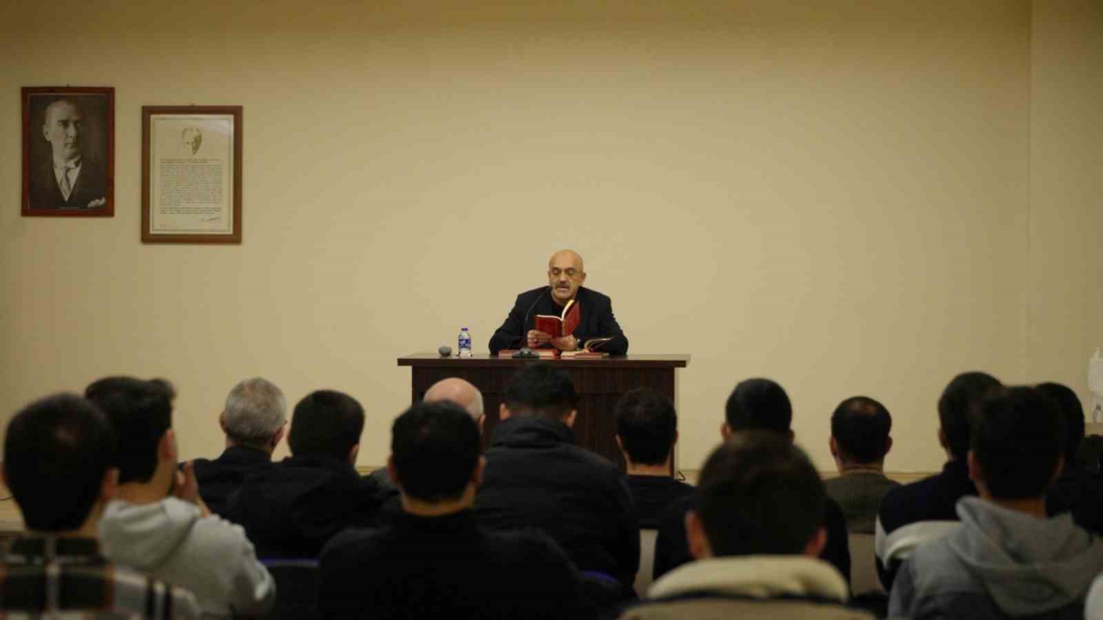 KBÜ'de 'Nübüvvetin İspatı' söyleşisi gerçekleştirildi