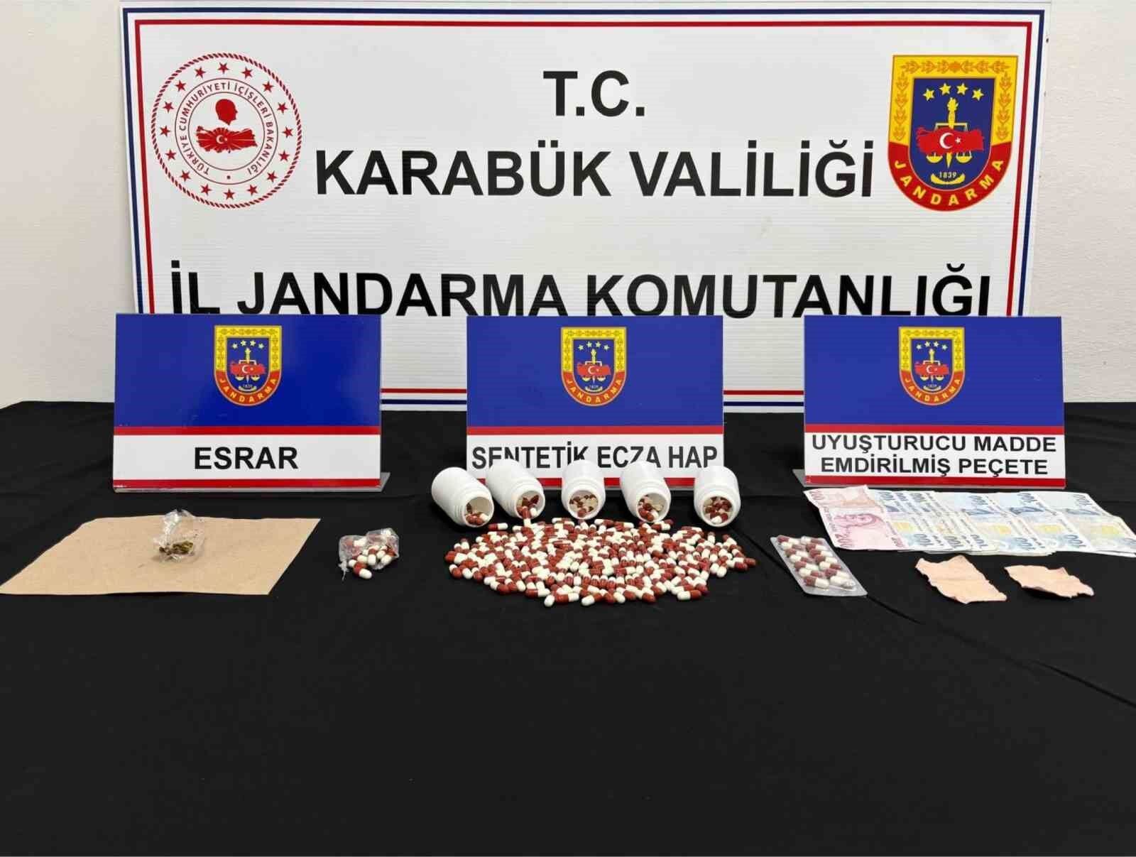 Karabük'te uyuşturucu operasyonunda 3 kişi gözaltı